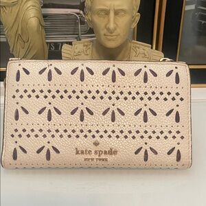 Kate Spade Cream Cutout wallet